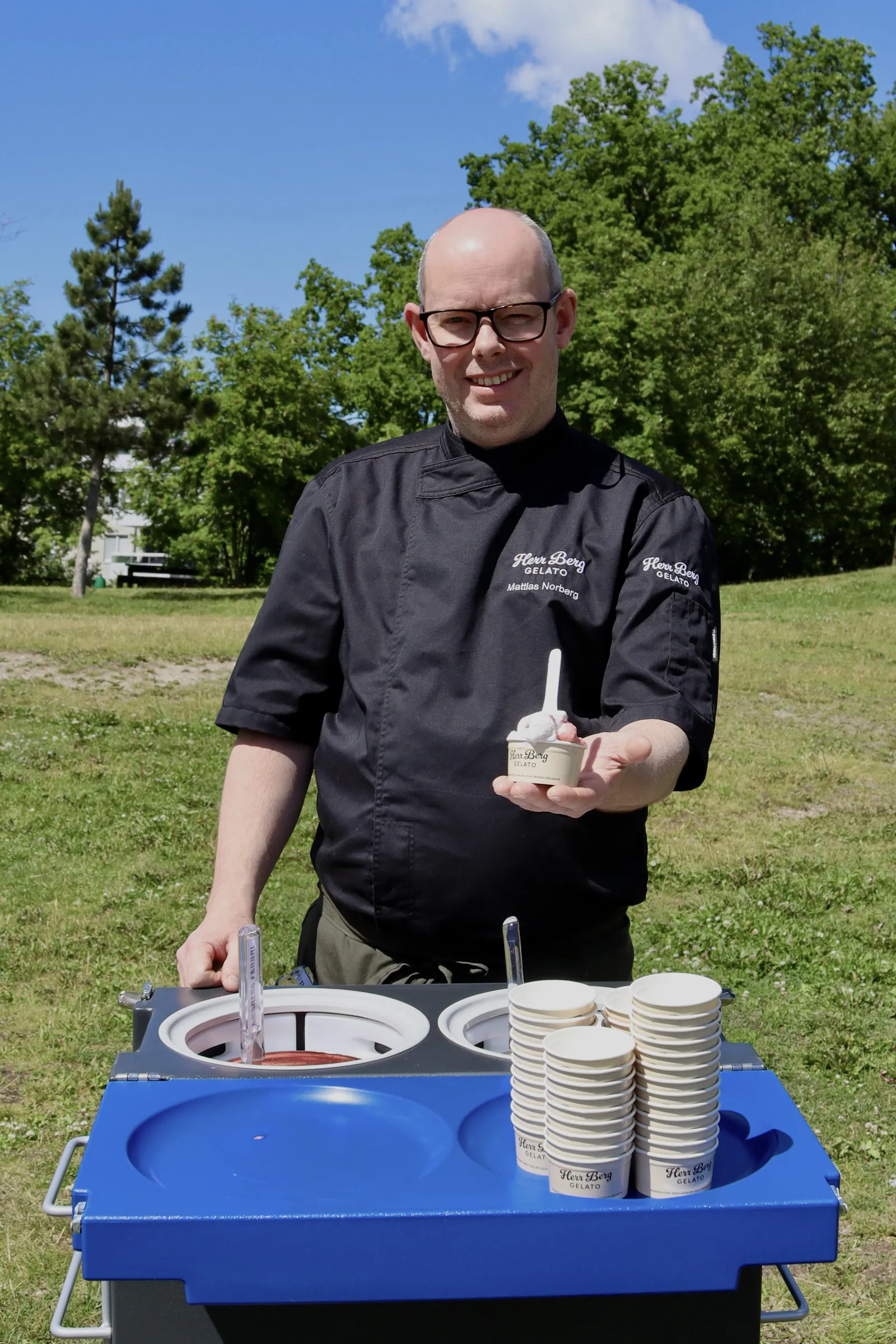 Mattias Norberg med Herr Berg gelato på event