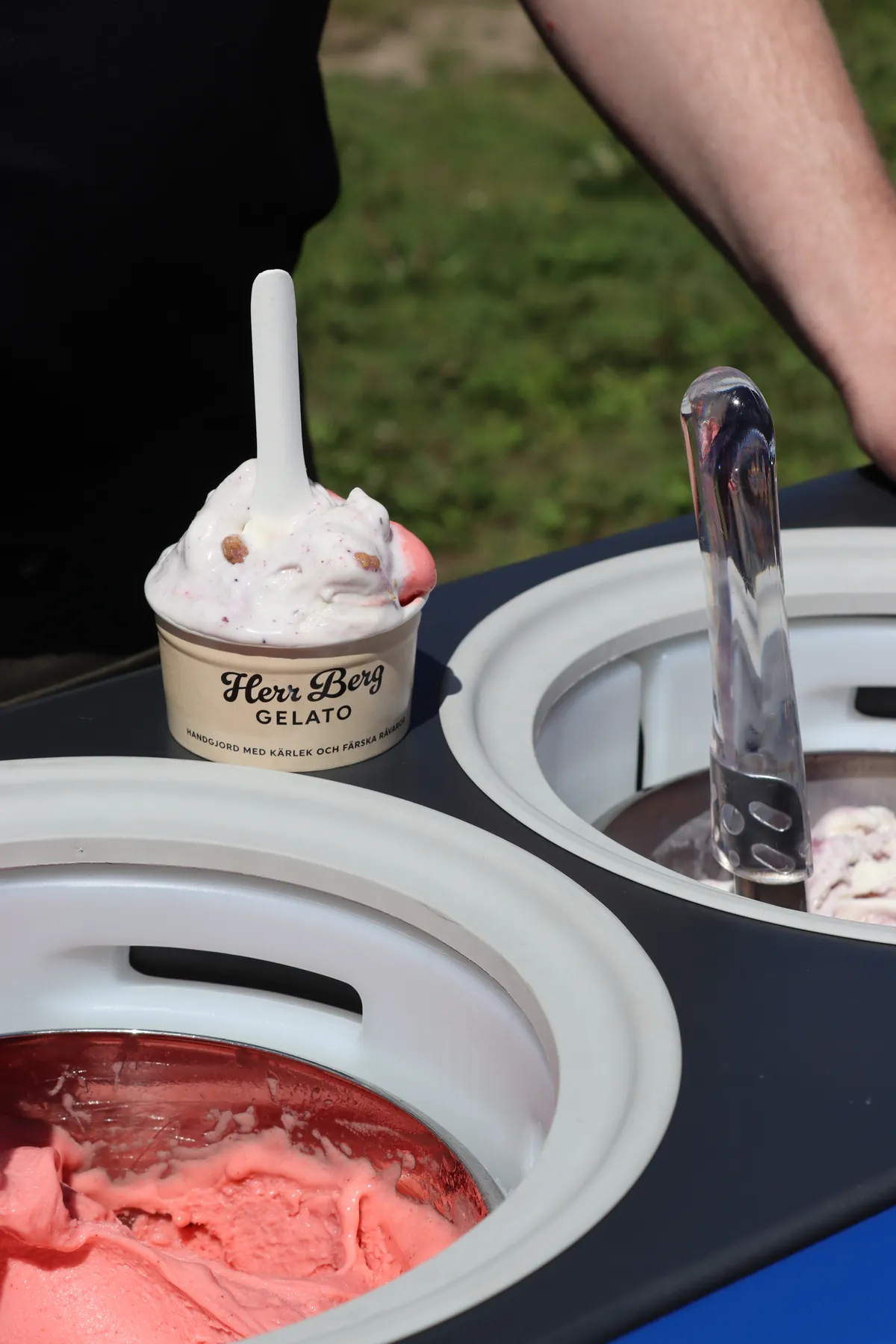 Glassvagn med dagsfärsk gelato